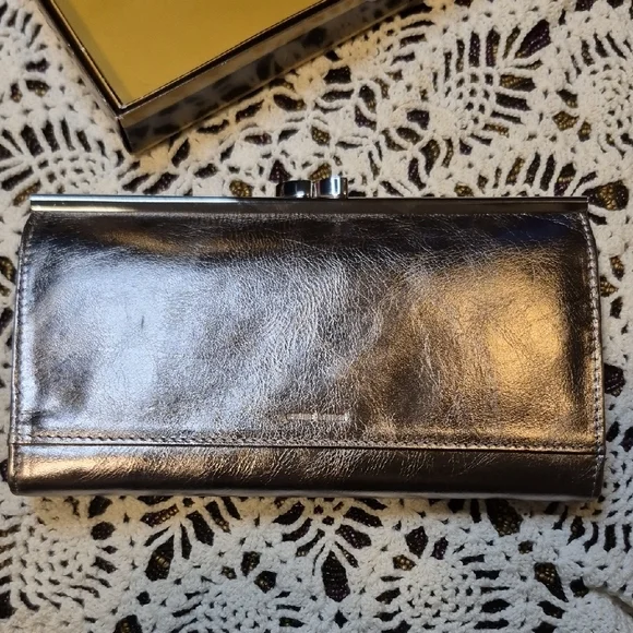 Franco Sarto Metallic Silver Wallet - Picture 4 of 12